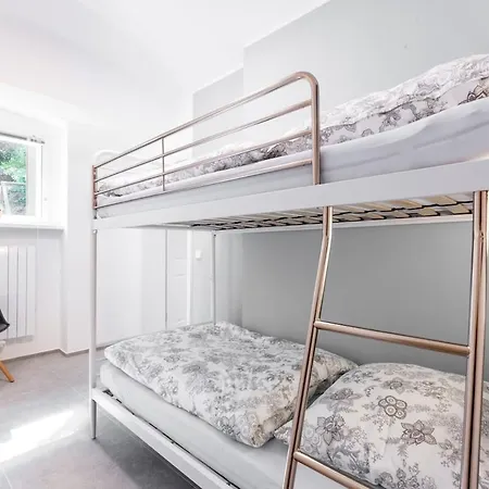 P22 22 Prenzlauer Berg Lejlighed *